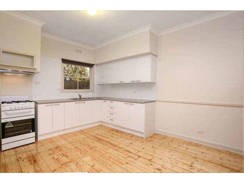 11A Barnfather St, East Geelong VIC 3219