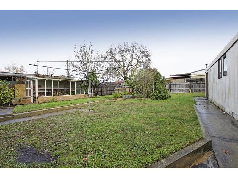 10 Gill St, Belmont VIC 3216