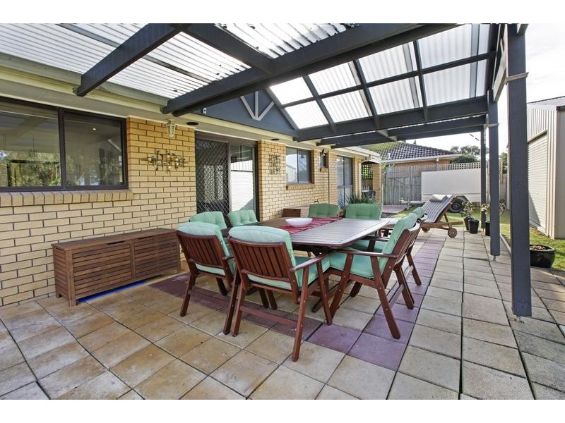 14 Burleigh Drive, Grovedale VIC 3216