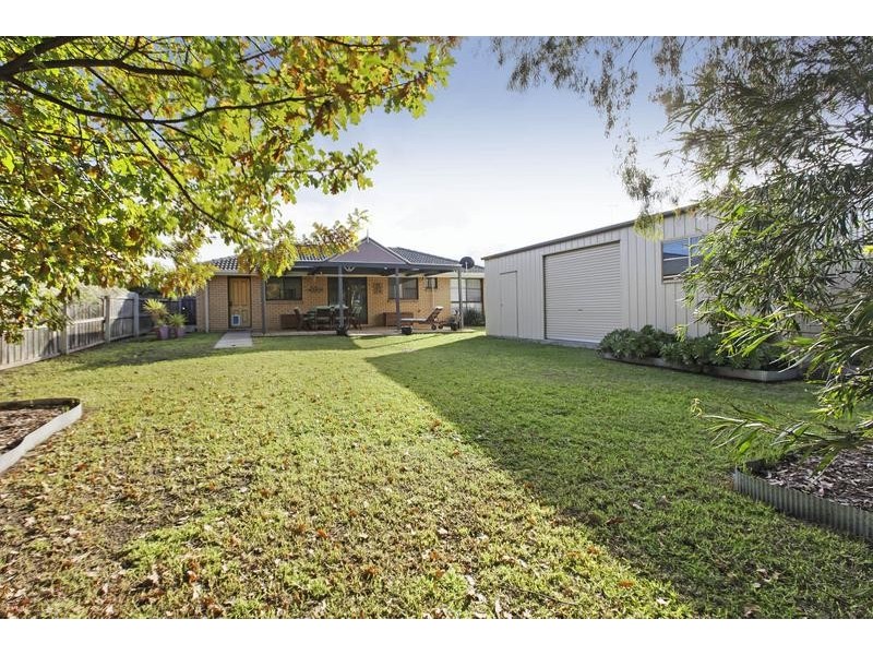 14 Burleigh Drive, Grovedale VIC 3216