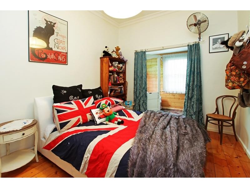 147 Autumn St, Geelong West VIC 3218