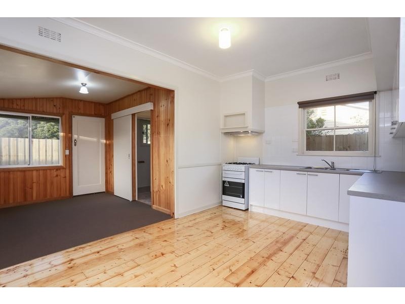 11A Barnfather St, Thomson VIC 3219