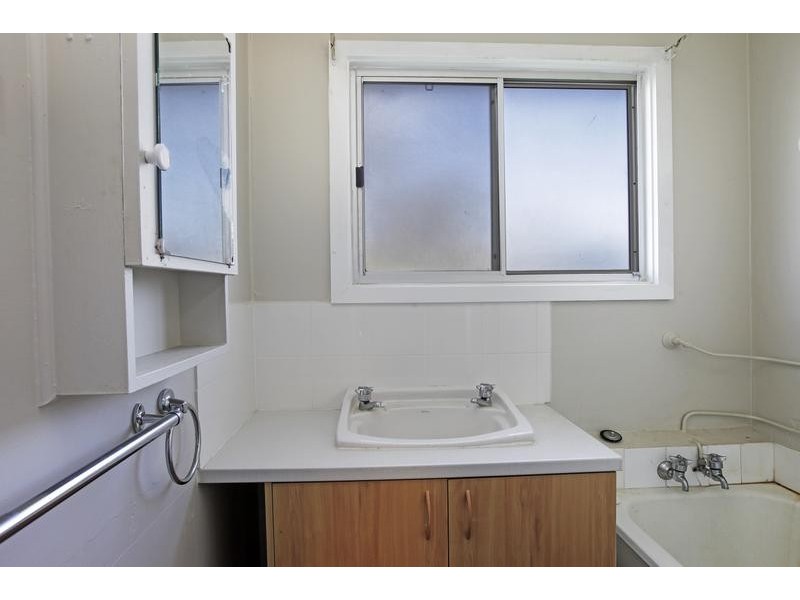 7 Wendover Avenue, Norlane VIC 3214