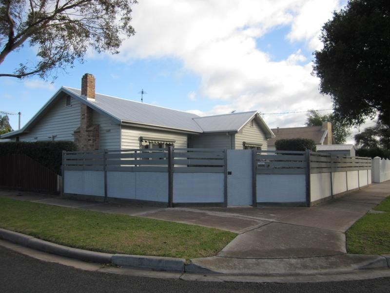 7 Panorama Road, Herne Hill VIC 3218