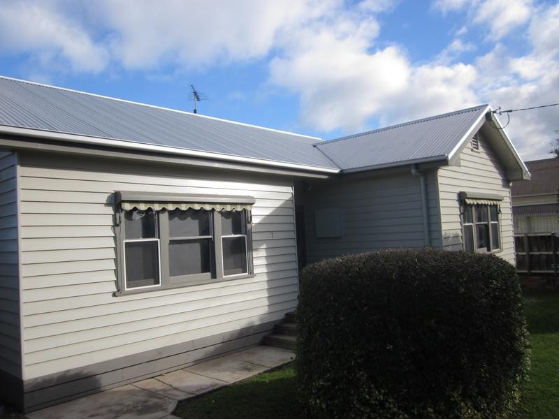 7 Panorama Road, Herne Hill VIC 3218