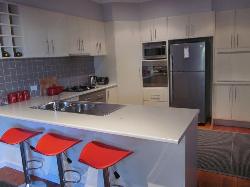 7 Panorama Road, Herne Hill VIC 3218