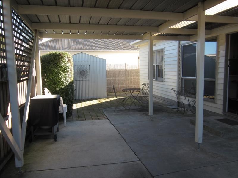 7 Panorama Road, Herne Hill VIC 3218