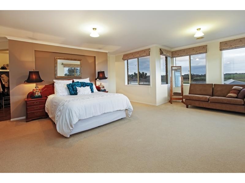 12-14 Moyston Lane, Waurn Ponds VIC 3216