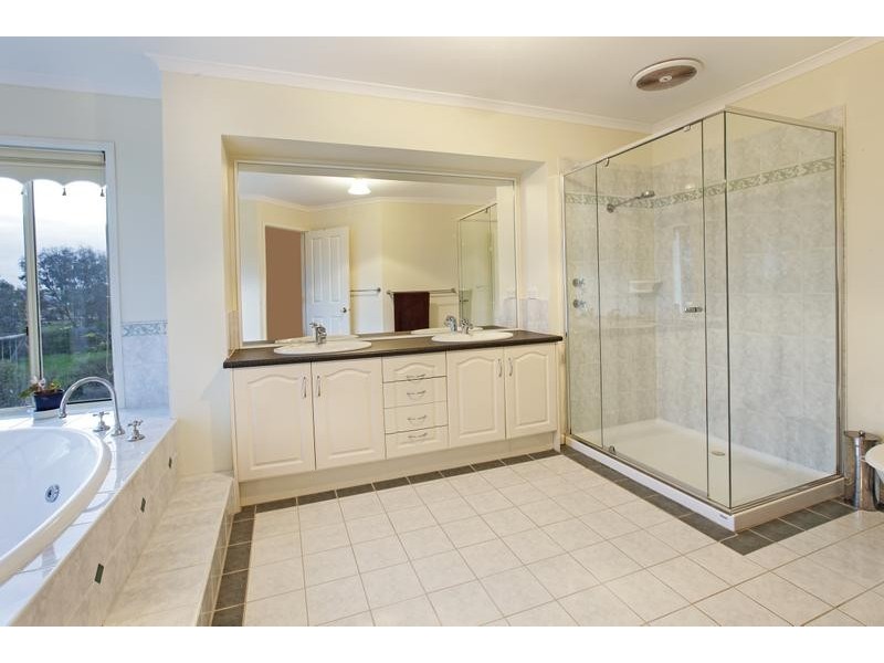 12-14 Moyston Lane, Waurn Ponds VIC 3216