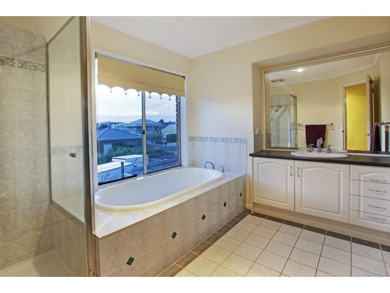 12-14 Moyston Lane, Waurn Ponds VIC 3216