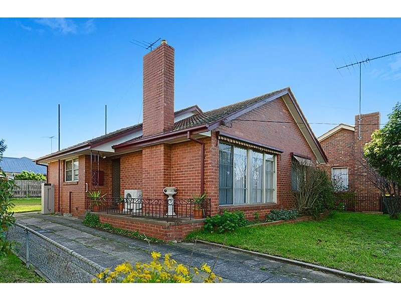 12 Olney Ave, East Geelong VIC 3219