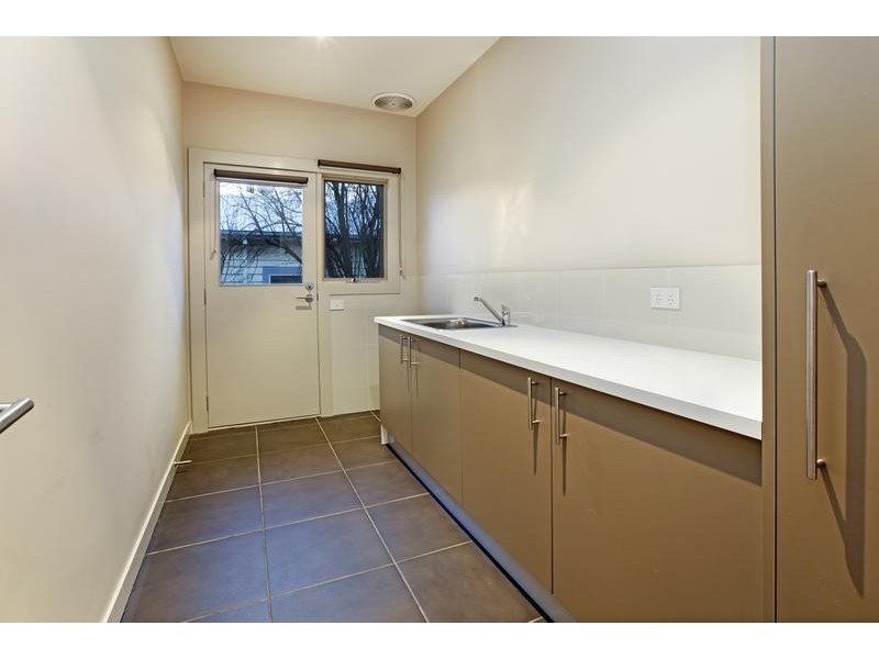 20 Girton Crescent, Manifold Heights VIC 3218