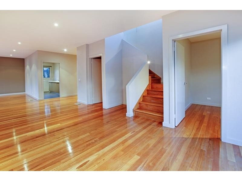 20 Girton Crescent, Manifold Heights VIC 3218