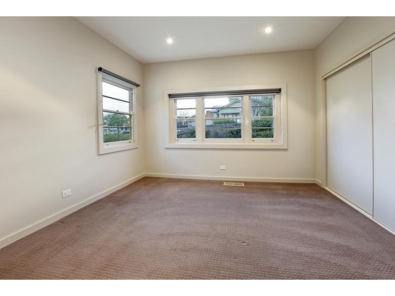 20 Girton Crescent, Manifold Heights VIC 3218