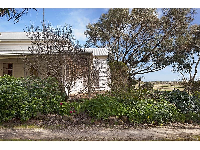 620 Bluestone School Rd, Barwon Heads VIC 3227