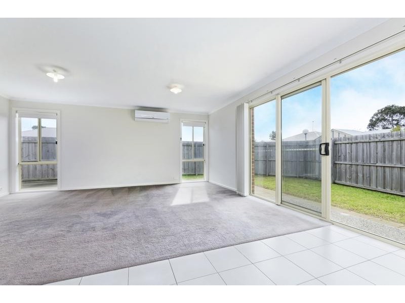 2/55 Anthony Street, Newcomb VIC 3219
