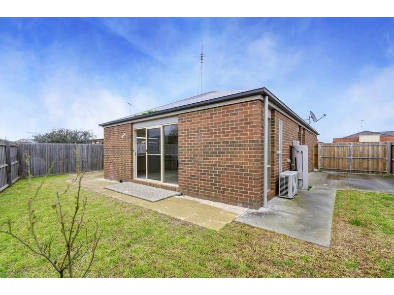 2/55 Anthony Street, Newcomb VIC 3219