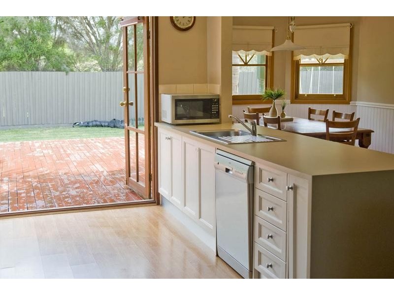 3 Melissa Crt, Leopold VIC 3224