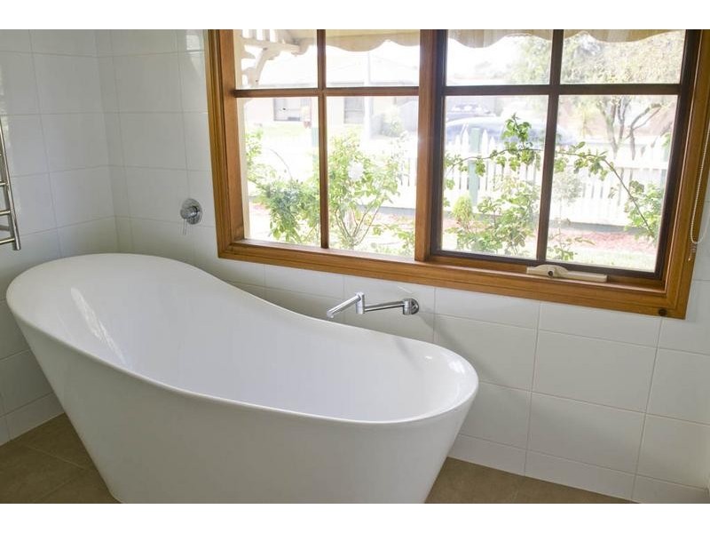 3 Melissa Crt, Leopold VIC 3224