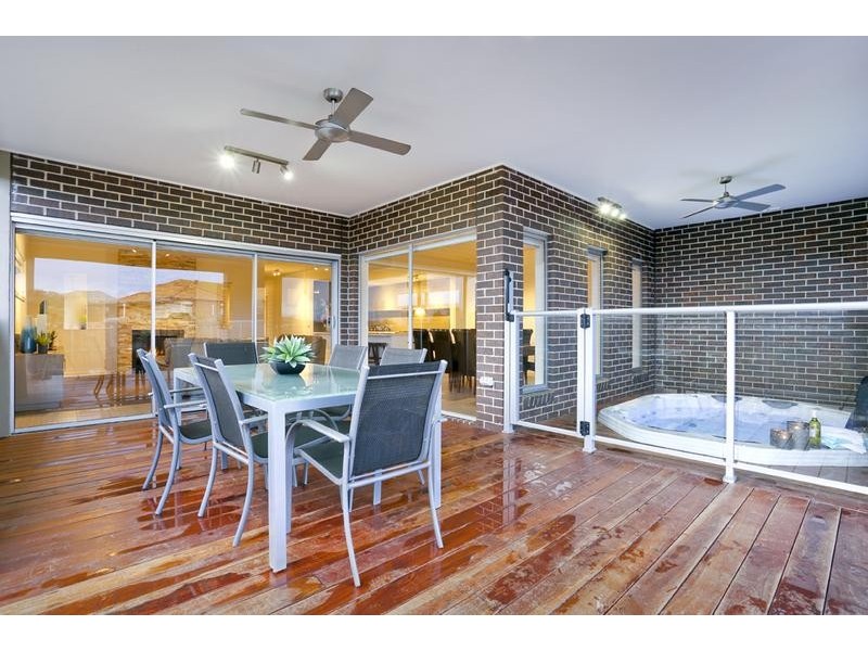 34 Huon Crescent, Leopold VIC 3224