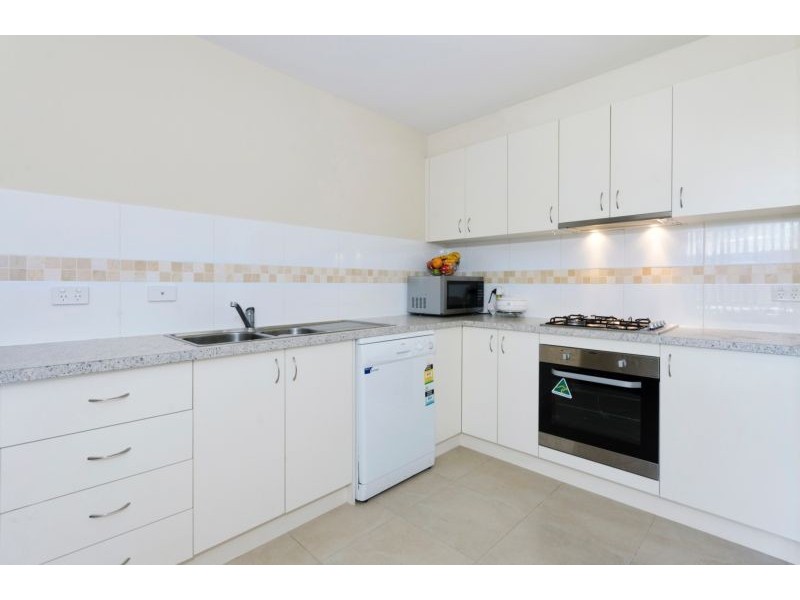 2/3 Endeca Court, Lovely Banks VIC 3221