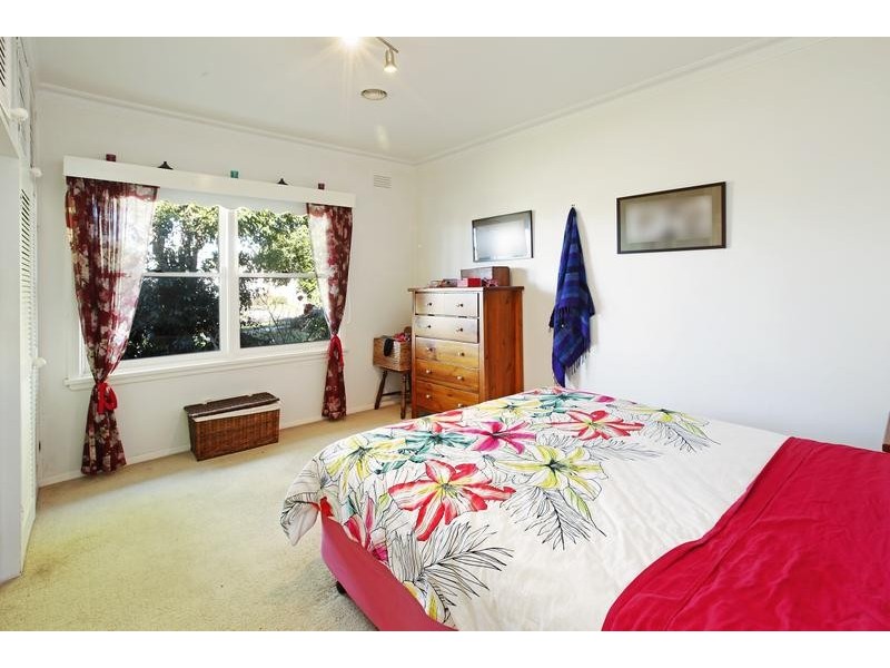 2 Bennett Court, Leopold VIC 3224