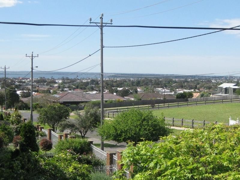 47 Glengate Street, Hamlyn Heights VIC 3215