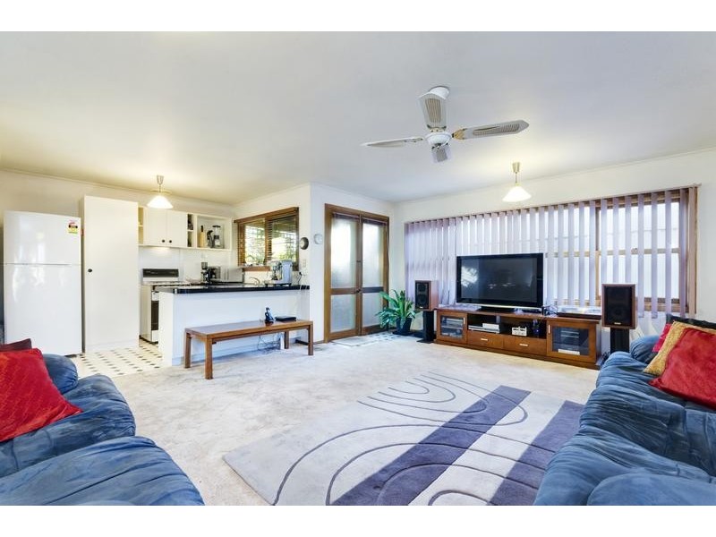 30 St Albans Road, East Geelong VIC 3219