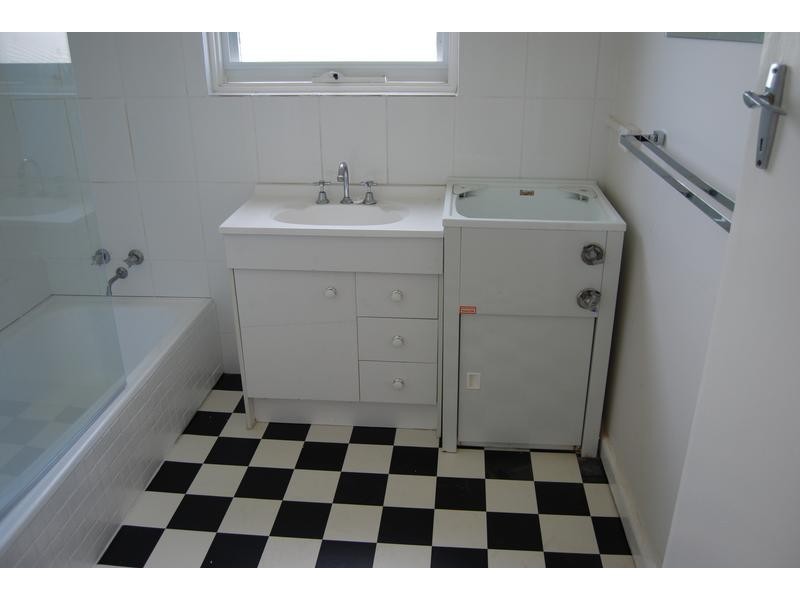 2/337 High Street, Belmont VIC 3216