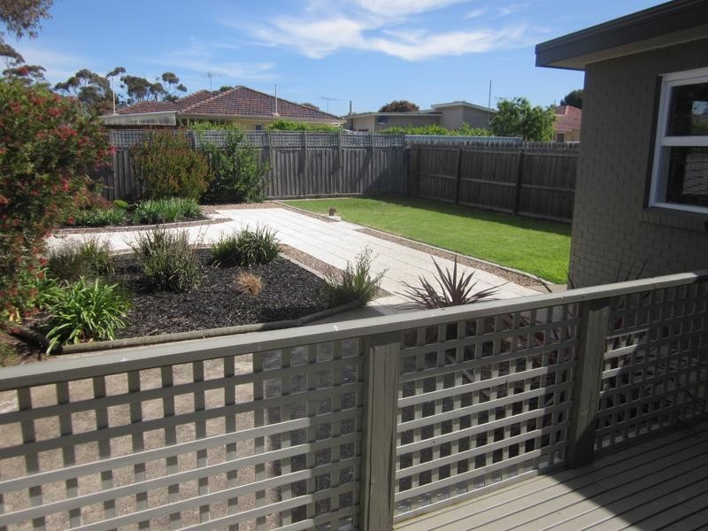 49 Libau Avenue, Bell Park VIC 3215