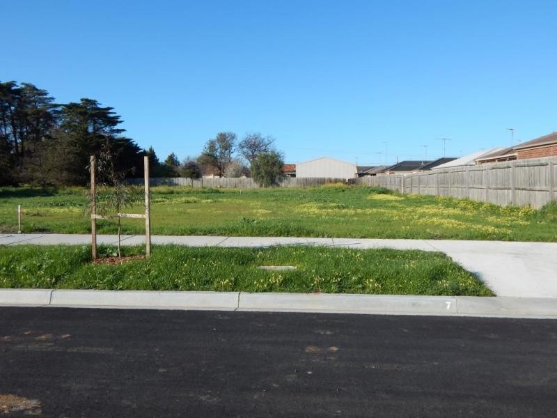 30 Killarney Avenue, Grovedale VIC 3216