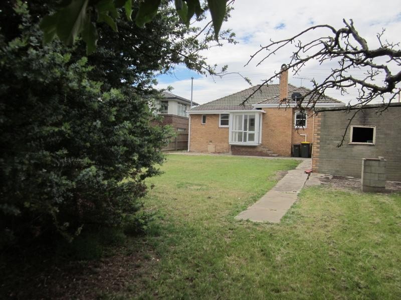 21 Percy Street, Newtown VIC 3220