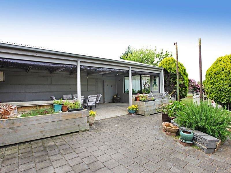 2 Inala Court, Marshall VIC 3216