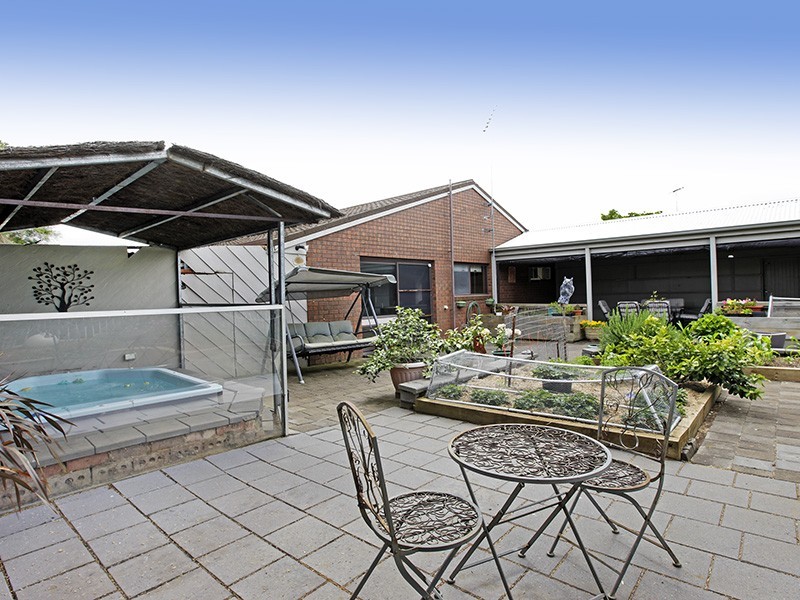 2 Inala Court, Marshall VIC 3216