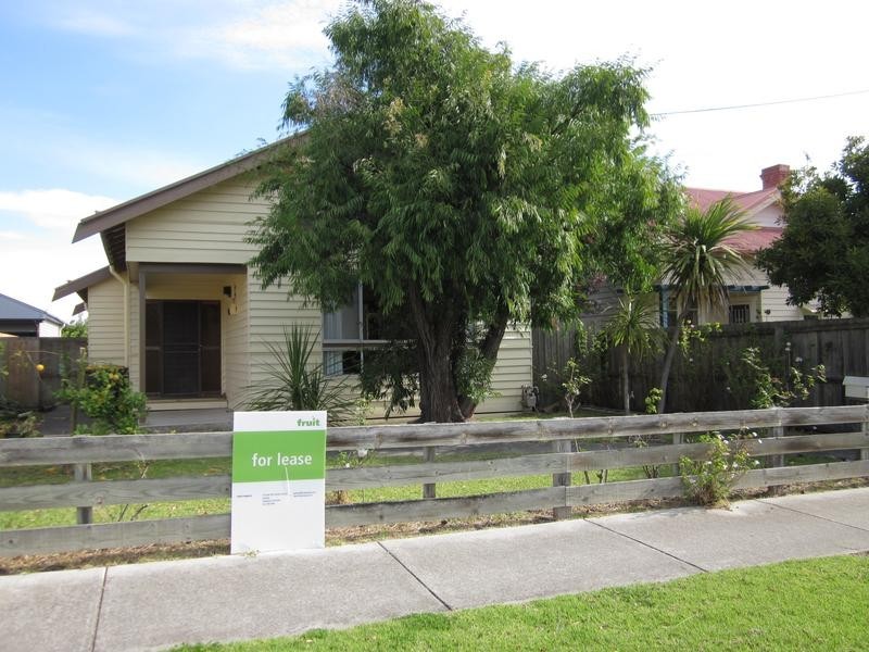 30 Gurr Street, East Geelong VIC 3219