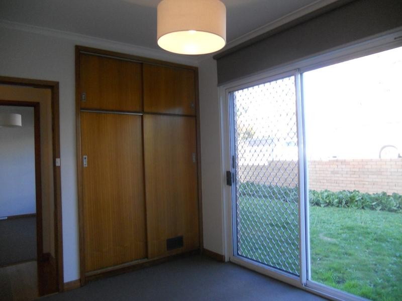 1/6 Skene Street, Newtown VIC 3220