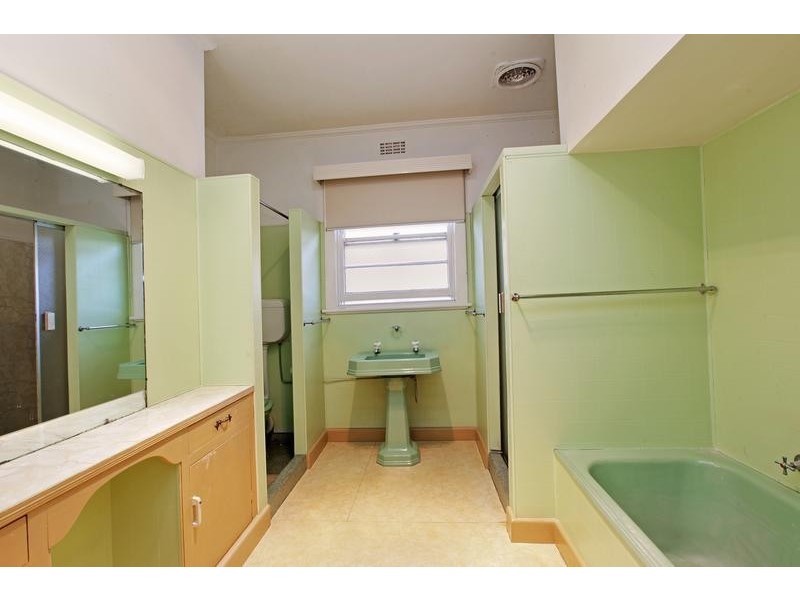 31 Church Street, Geelong West VIC 3218