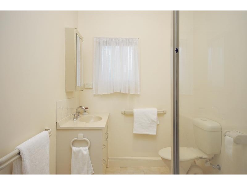 1 Gurr Street, East Geelong VIC 3219