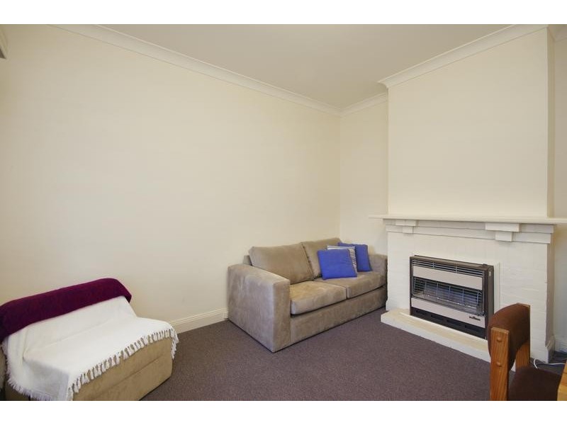 1 Gurr Street, East Geelong VIC 3219