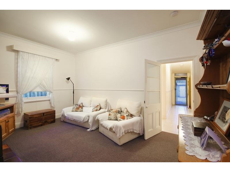 1 Gurr Street, East Geelong VIC 3219