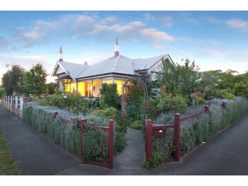 402 Ryrie Street, East Geelong VIC 3219