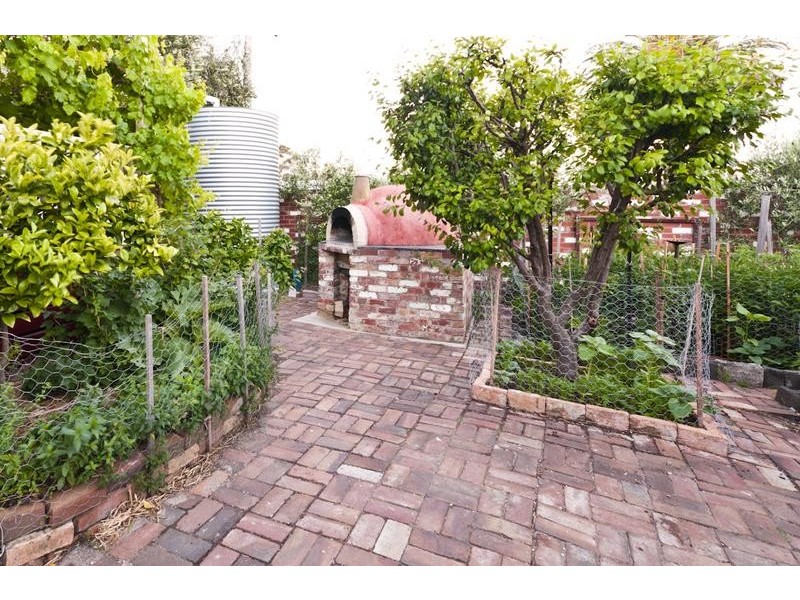 402 Ryrie Street, East Geelong VIC 3219