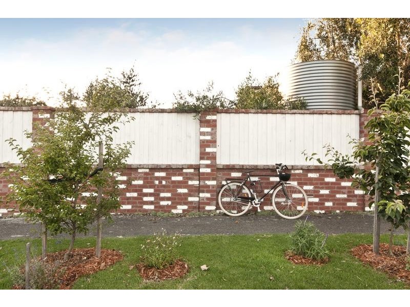 402 Ryrie Street, East Geelong VIC 3219