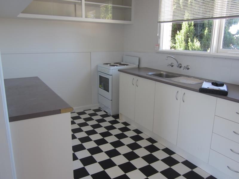 2/337 High Street, Belmont VIC 3216