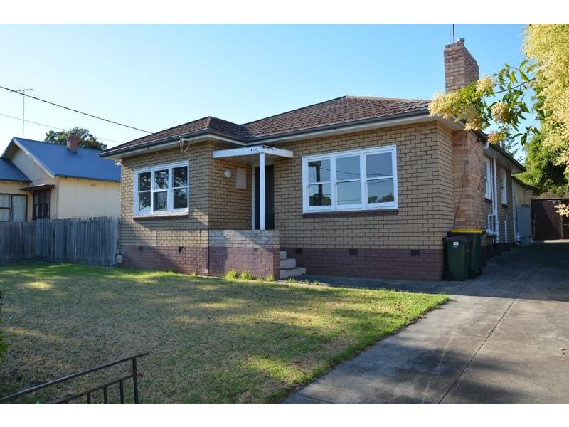 57 South Street, Belmont VIC 3216