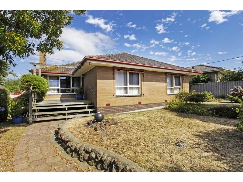 10 Glengarwyn Road, Leopold VIC 3224