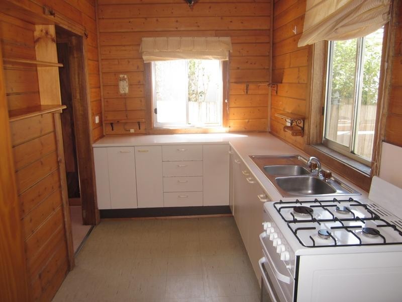 187 Autumn Street, Geelong West VIC 3218