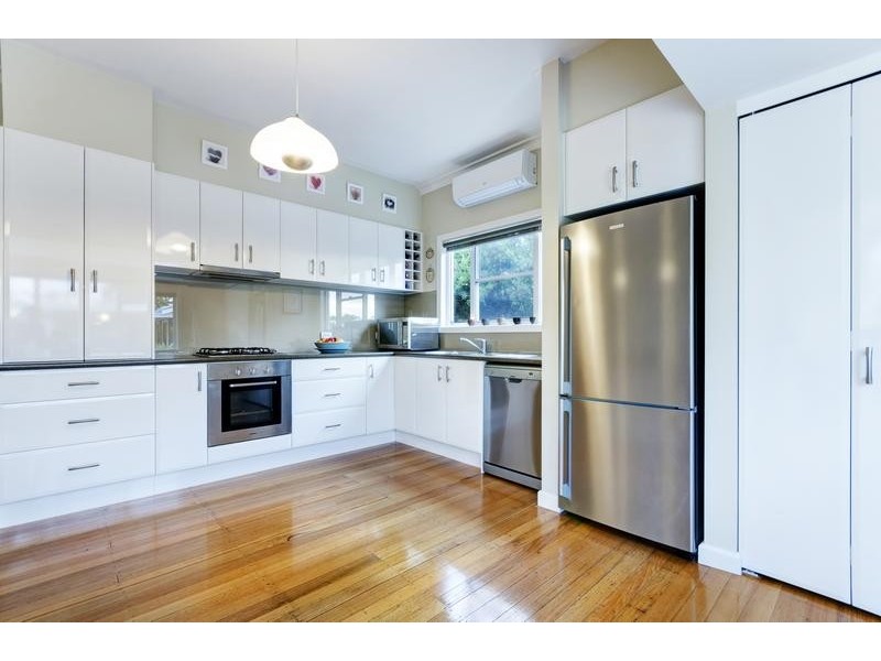 19 Ensby Street, East Geelong VIC 3219