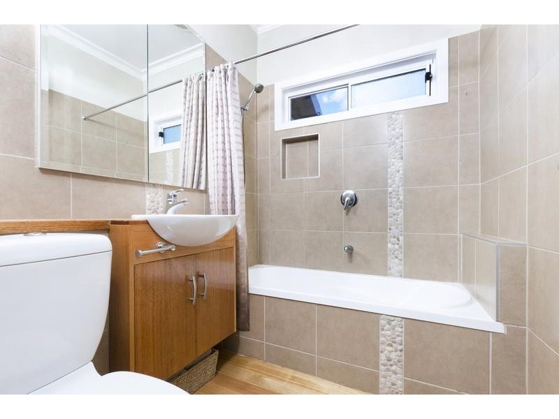 19 Ensby Street, East Geelong VIC 3219