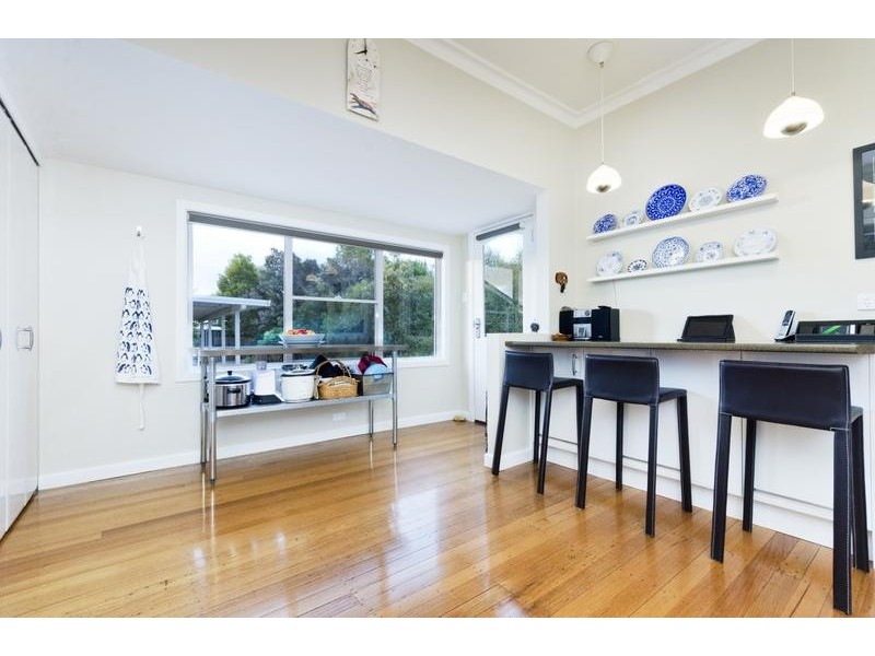 19 Ensby Street, East Geelong VIC 3219